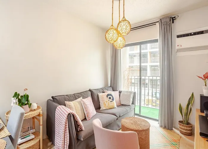 Summer Vibe At The Heart Of Taguig City! Apartamento